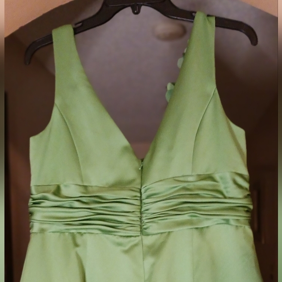 💰David's Bridal Formal Gown Green Size 16 - Picture 5 of 8